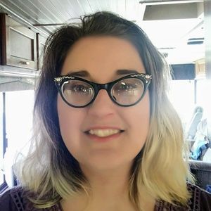 Meet your Posher, Jen